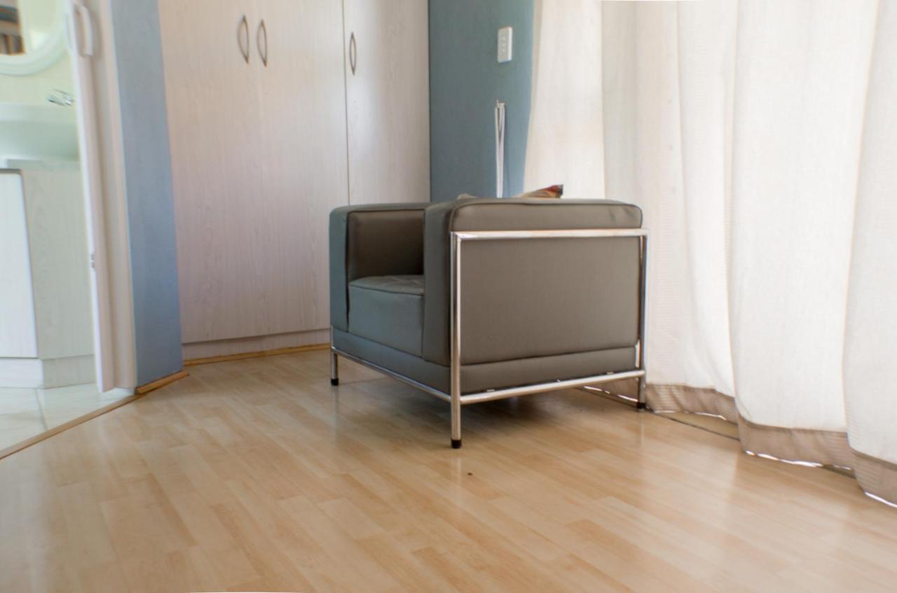 רסטנבורג Seroloana Guest House מראה חיצוני תמונה