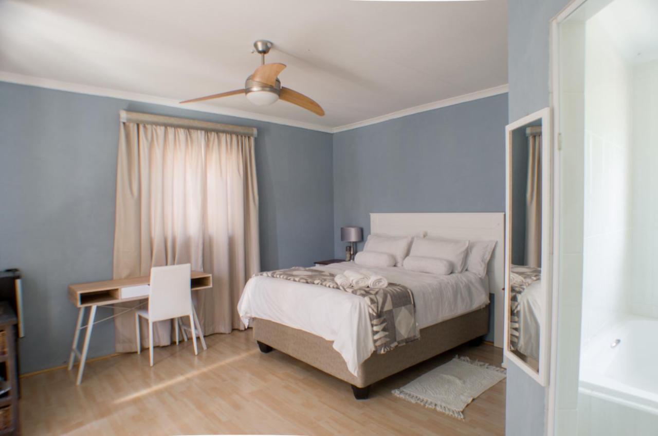 רסטנבורג Seroloana Guest House מראה חיצוני תמונה