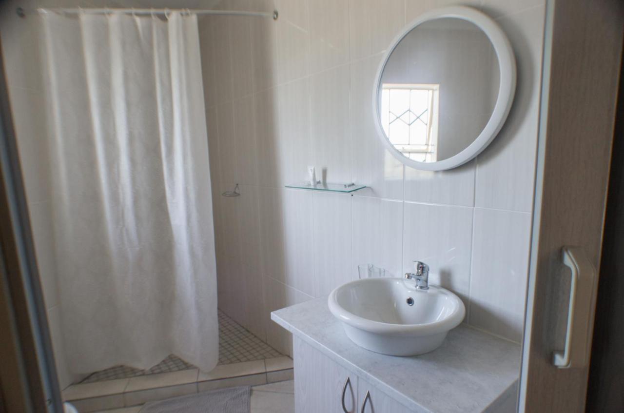 רסטנבורג Seroloana Guest House מראה חיצוני תמונה