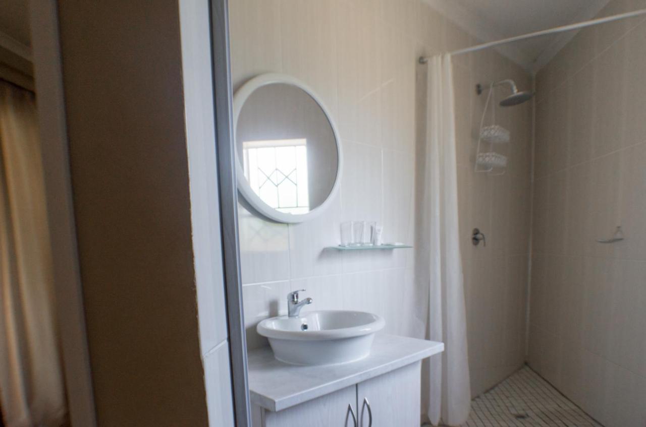 רסטנבורג Seroloana Guest House מראה חיצוני תמונה