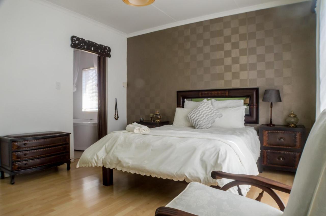 רסטנבורג Seroloana Guest House מראה חיצוני תמונה