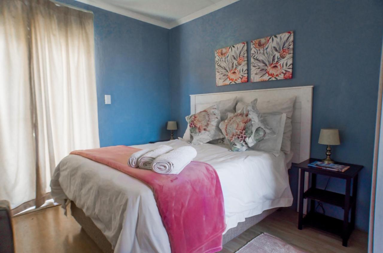 רסטנבורג Seroloana Guest House מראה חיצוני תמונה