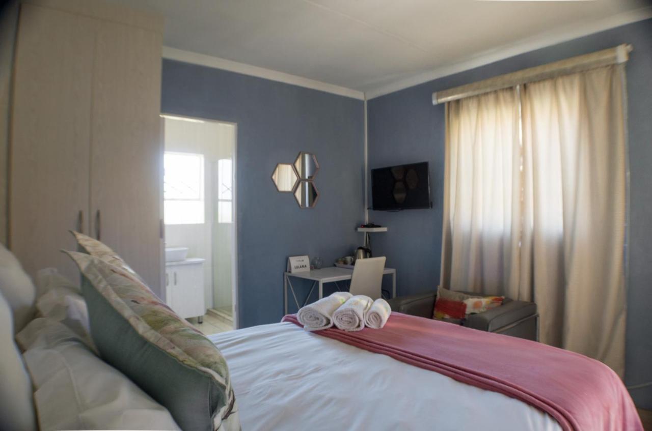 רסטנבורג Seroloana Guest House מראה חיצוני תמונה